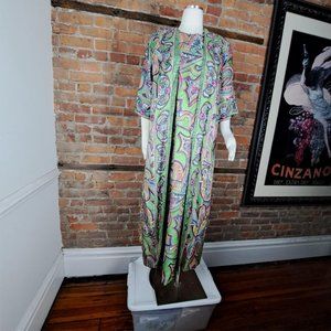 Vintage Womens Muu Muu Kaftan 1960s Green Paisley Pink Green Blue Size M